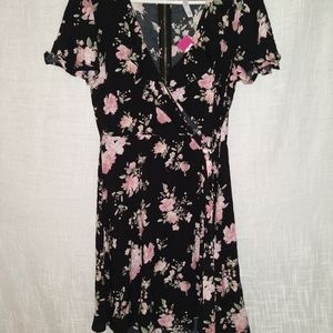 - Black floral dress with ties waist 665